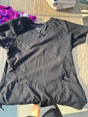 Wink Men's Black V-Neck Scrub Top
